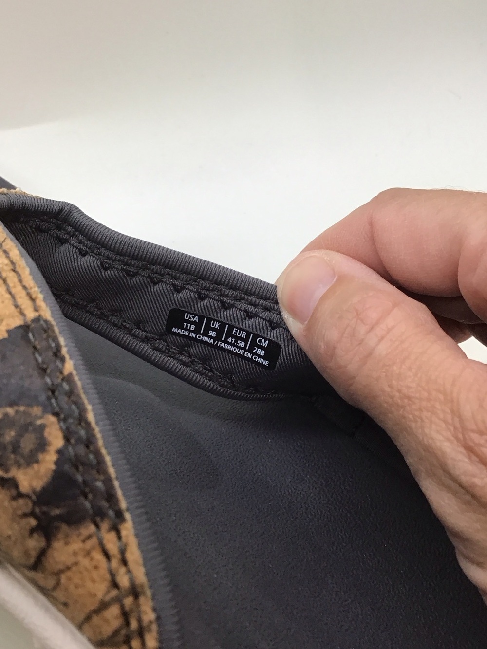Women’s Black Sandal Flip-Flops with Brown Floral Straps - Picture 3 of 4